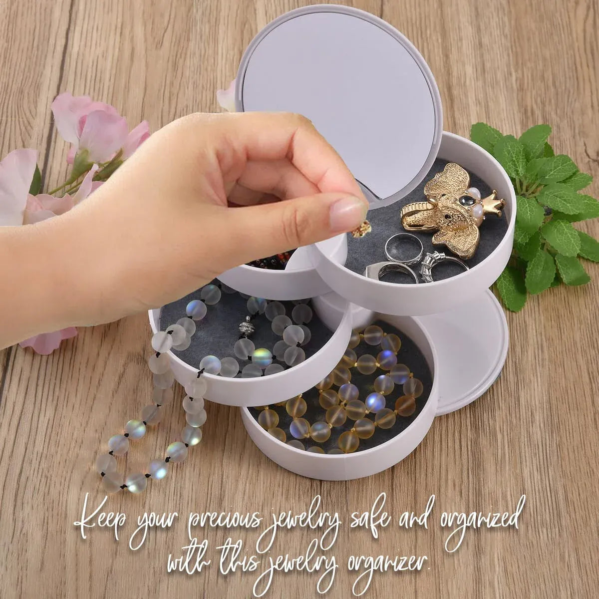360° Rotating Jewelry Organizer – Chic & Handy